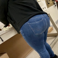 Fat booty candid babe in tight jeans Maliropen - Puta creep - 0081e0d6118d-828c-469_0081.jpg