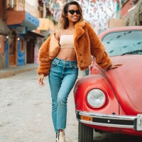 Sexy Indonesian babe Putri Cinta Instagram rip putriwithlove - B8ClceBnAFv.jpg