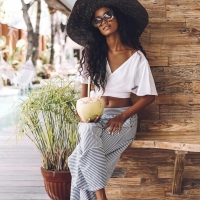 Sexy Indonesian babe Putri Cinta Instagram rip putriwithlove - Bi3e_j8FcWY.jpg