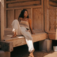 Sexy Indonesian babe Putri Cinta Instagram rip putriwithlove - BjgIvazFBdV.jpg
