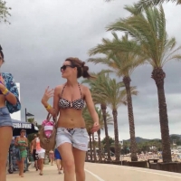 Two sexy candid babes at the beach in bikini tops and shorts bouncy-bikini-tits_102_full_hd.mp4-2021-08-19-16h42m00s056.jpg