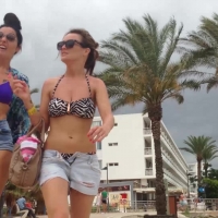 Two sexy candid babes at the beach in bikini tops and shorts bouncy-bikini-tits_102_full_hd.mp4-2021-08-19-16h42m25s599.jpg