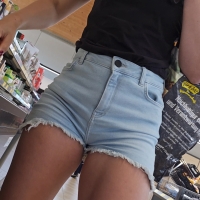 Candid milf grocery shopping in denim shorts shot front and back InShot_20230622_202019592.mp4-2023-08-19-15h47m20s801.jpg