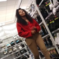 Candid ebony Target employee with a nice ass nd vpl in tight pants _59_08_1edit1.mp4-2023-08-21-17h16m45s407.jpg