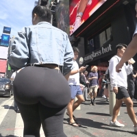 Sexy candid girls in leggings 303trailer-2.Movie_Snapshot.jpg
