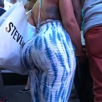 Sexy candid girls in leggings New-Movie-850.Movie_Snapshot.jpg