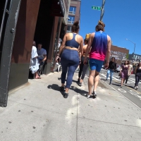 3 leggings babes