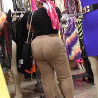Candid thick ebony lady with a phat ass in tight beige sweats ed413fbc.mp4-2025-08-23-07h11m43s008.jpg