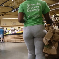 Instacart ebony booty