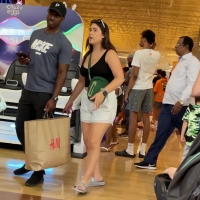 Candid busty brunette mall girl with vpl in white shorts B-G 2023-09-21 17.33.34.mov-2024-08-25-12h46m31s584.jpg