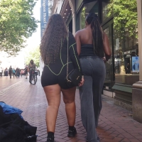 Quick clip of a candid thick ebony girl in shorts low q thick ass and legs.mp4-2024-08-29-17h31m35s524.jpg