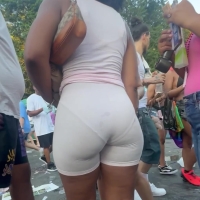 Candid sexy nerdy ebony party chick with a big booty and vpl gets groped and creamed gold58.mp4-2026-08-30-12h16m16s199.jpg