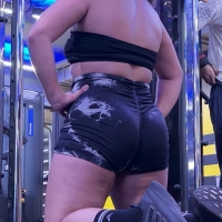 Candid thick gym girl with a phat ass in marbled spandex shorts 1_4922865839360707087.mp4-2026-08-30-15h37m56s940.jpg