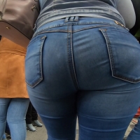 Candid chubby Latina girl with a huge ass in tight jeans FGMN01.jpg