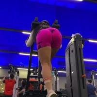 Pink spandex Latina