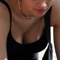 Two cute candid babes downbloused while eating showing their sexy cleavage and bras (1080p) 2022-12r.m4v-2022-09-03-07h25m00s775.jpg