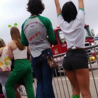 Parade hottie
