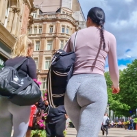 Hot candid brunette babe in grey NVGTN leggings with her sexy blonde friend in grey leggings too vlcsnap-2022-07-05-20h19m26s930.jpg