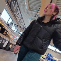 Pink haired hottie