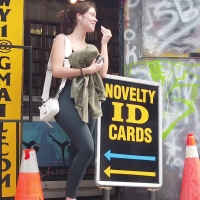 Cute candid babe with a nice ass and vpl in teal leggings GD-TDF Ep. 17a - Cute Chick in Teal Leggings.mp4-2022-09-09-14h18m27s115.jpg
