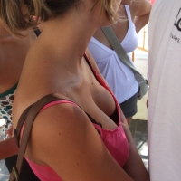 Hot candid lady with great tits showing a ton of cleavage MJ136_DSCF1012.JPG