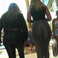 Snakeskin big booty