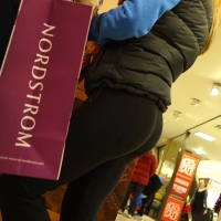 Sexy booty in leggings