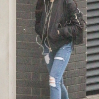 Candid beautiful and sexy girls candidstreet_31295452367_Streetview.jpg