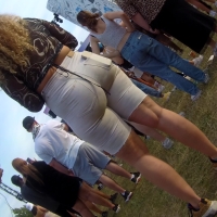 Thick candid blonde girl in tight denim shorts at a festival FullSizeRender(2)-8-28.MOV-2022-09-16-11h29m21s959.jpg