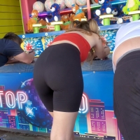 Hot spandex bend over (1080p)
