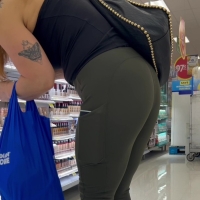 Big booty redhead