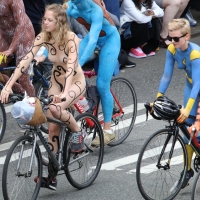Sexy girls of Fremont Solstice Parade 2017 (part 1) 067_130.jpg