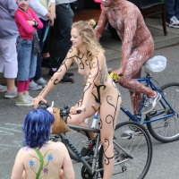 Sexy girls of Fremont Solstice Parade 2017 (part 1) 077_130.jpg