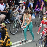 Sexy girls of Fremont Solstice Parade 2017 (part 1) 076_130.jpg