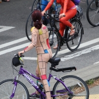 Sexy girls of Fremont Solstice Parade 2017 (part 1) 085_130.jpg