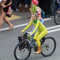 Sexy girls of Fremont Solstice Parade 2017 (part 1) 088_130.jpg
