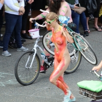Sexy girls of Fremont Solstice Parade 2017 (part 1) 110_130.jpg
