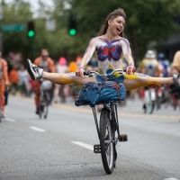 Sexy girls of Fremont Solstice Parade 2017 (part 1) 119_130.jpg