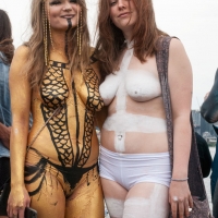 Sexy girls of Fremont Solstice Parade 2017 (part 2) 044_145.jpg