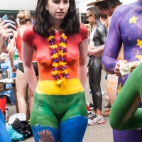 Sexy girls of Fremont Solstice Parade 2017 (part 2) 046_145.jpg