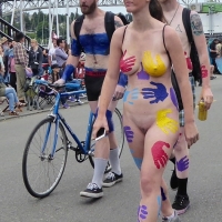 Sexy girls of Fremont Solstice Parade 2017 (part 2) 058_145.jpg