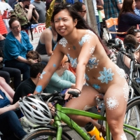 Sexy girls of Fremont Solstice Parade 2017 (part 2) 065_145.jpg