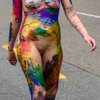 Sexy girls of Fremont Solstice Parade 2017 (part 2) 072_145.jpg