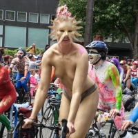 Sexy girls of Fremont Solstice Parade 2017 (part 2) 081_145.jpg