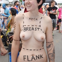 Sexy girls of Fremont Solstice Parade 2017 (part 2) 085_145.jpg