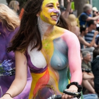 Sexy girls of Fremont Solstice Parade 2017 (part 2) 092_145.jpg