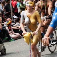 Sexy girls of Fremont Solstice Parade 2017 (part 2) 100_145.jpg