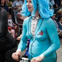 Sexy girls of Fremont Solstice Parade 2017 (part 2) 108_145.jpg