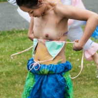 Sexy girls of Fremont Solstice Parade 2017 (part 2) 074_106.jpg