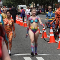 Sexy girls of Fremont Solstice Parade 2017 (part 2) 086_106.jpg